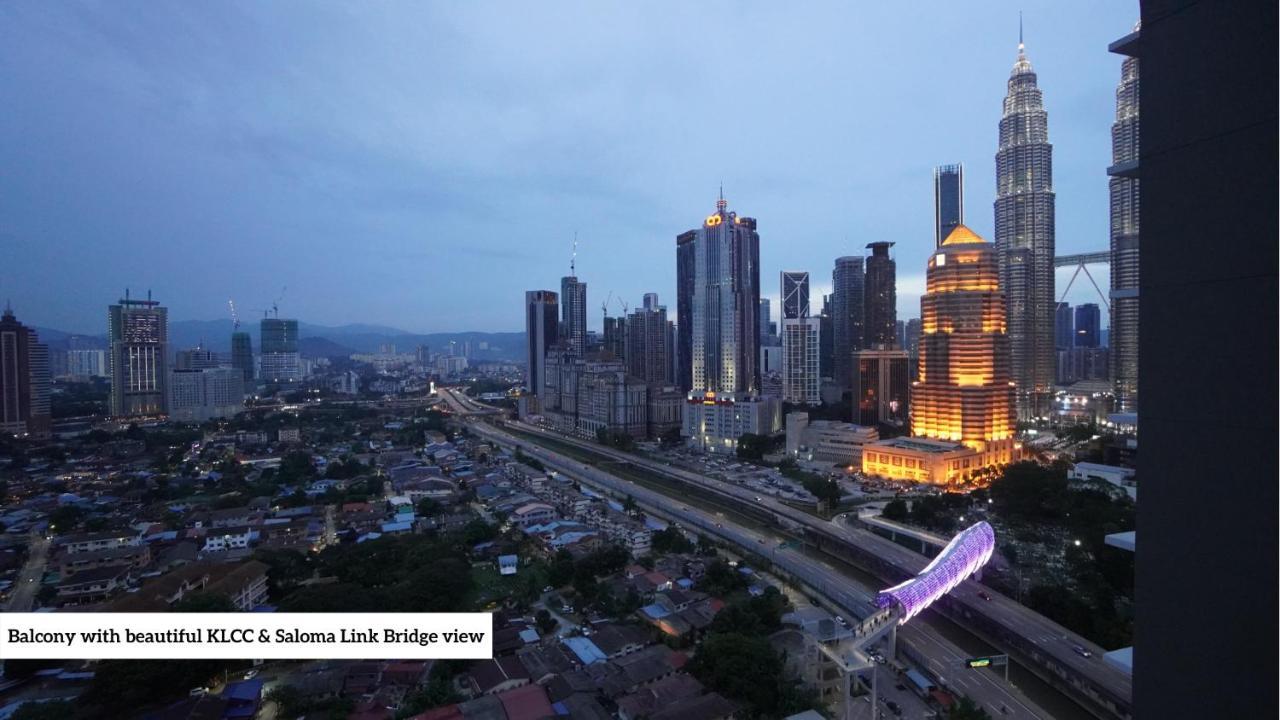 Legasi Kampung Baru Kl Homestay Куала-Лумпур Номер фото