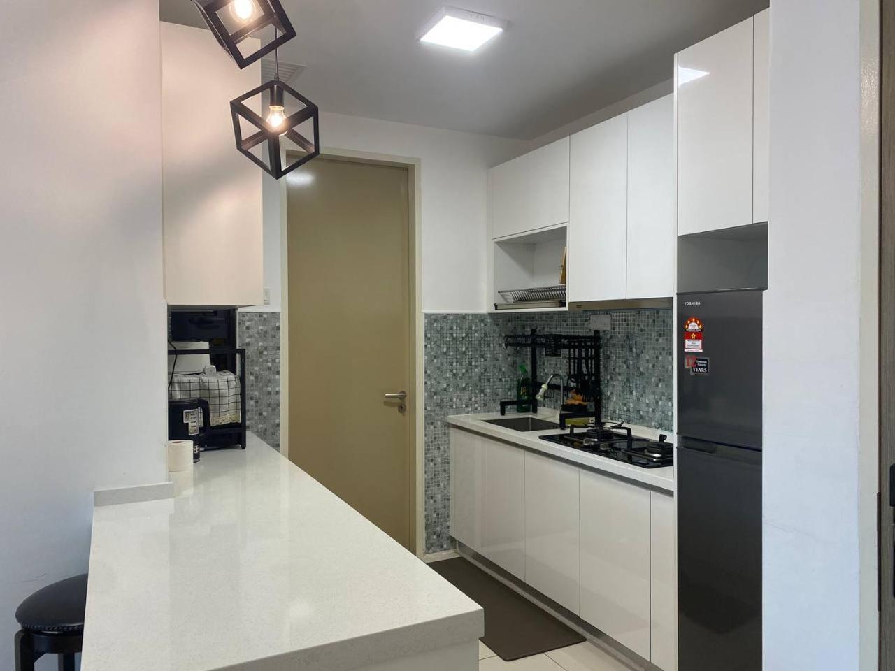 Legasi Kampung Baru Kl Homestay Куала-Лумпур Номер фото